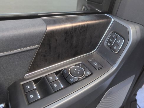 Used 2024 Ford F250 Lariat w/ Tremor Off-Road Package image 14