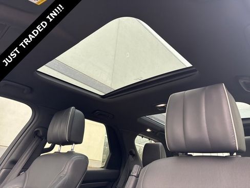 Used 2018 Land Rover Discovery HSE Luxury image 8