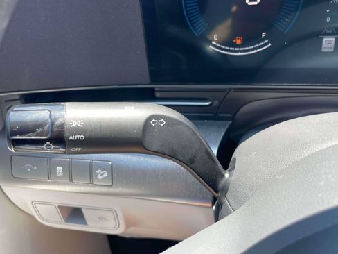 Used 2024 Hyundai Kona SEL AWD/4WD image 21