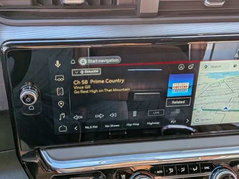 Used 2024 GMC Sierra 3500 Denali Ultimate image 20