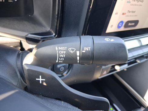 Used 2025 Toyota Camry XSE w/ Premium Plus Package image 13