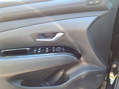 Used 2026 Hyundai Tucson Limited AWD/4WD image 17