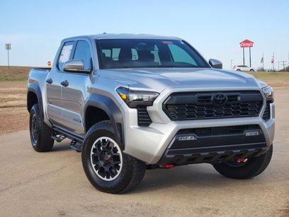 New 2025 Toyota Tacoma TRD Off-Road w/ TRD Off Road Upgrade Package