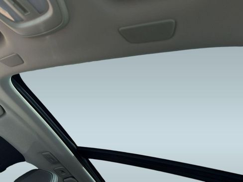 Certified 2023 Volvo XC60 B5 Ultimate w/ Climate Package FWD image 16