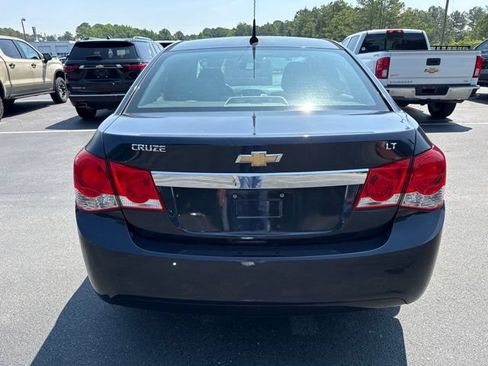 Used 2014 Chevrolet Cruze LT FWD image 4