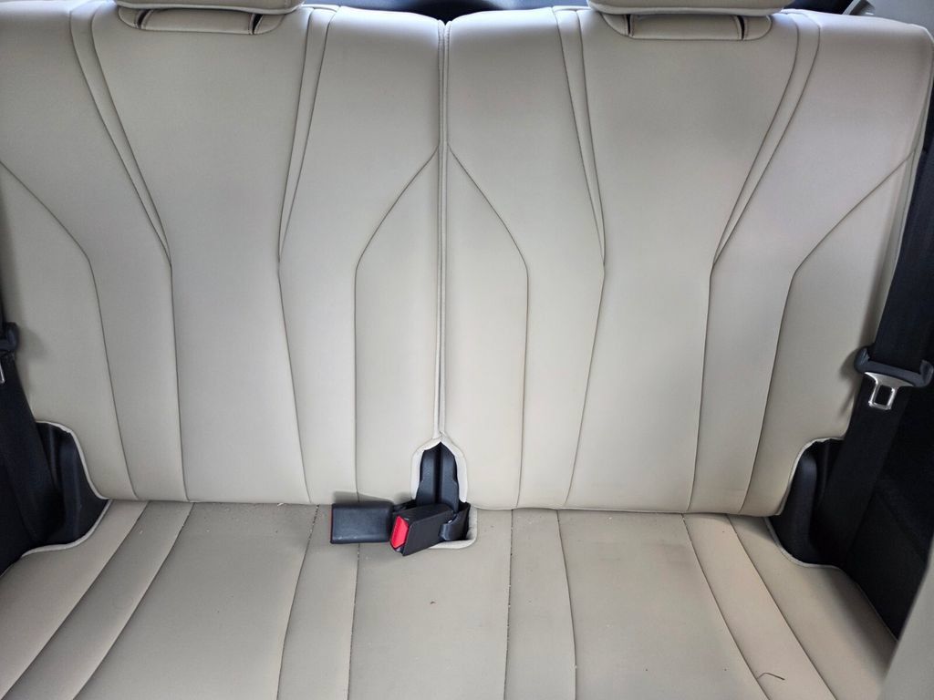 Certified 2023 Acura MDX w/ Technology Package FWD image 27