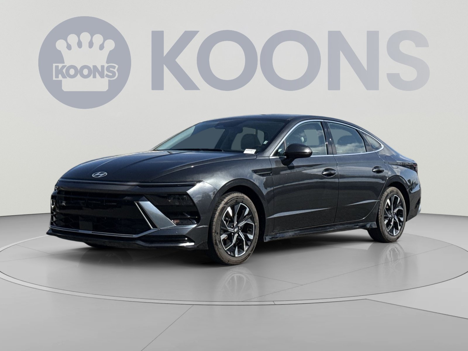 Certified 2025 Hyundai Sonata SEL FWD image 1