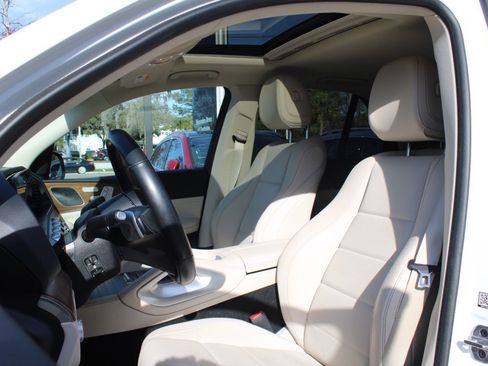 Certified 2024 Mercedes-Benz GLE 350 4MATIC image 5