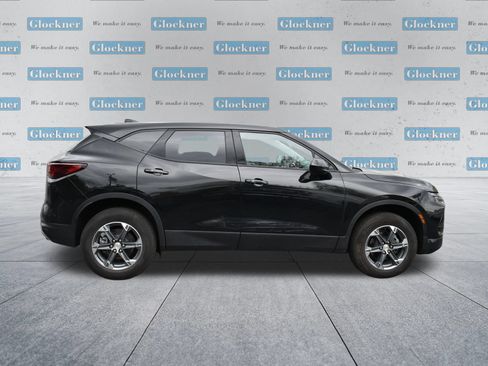 Used 2025 Chevrolet Blazer LT AWD/4WD image 4