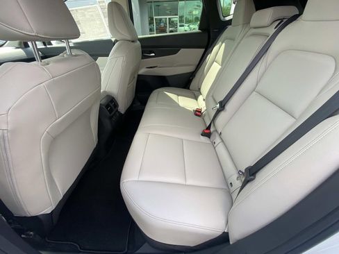 New 2025 Nissan Murano SV image 11