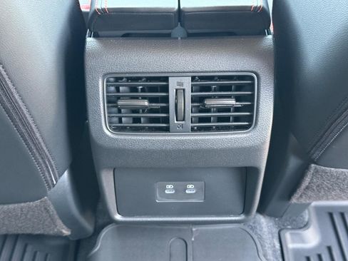 Used 2026 Nissan Rogue SV AWD/4WD image 17