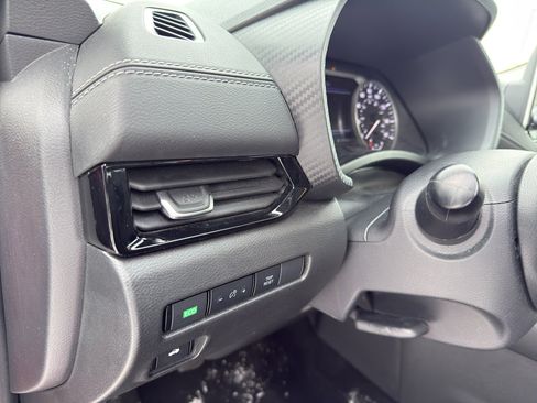 Certified 2024 Nissan Sentra SV image 14