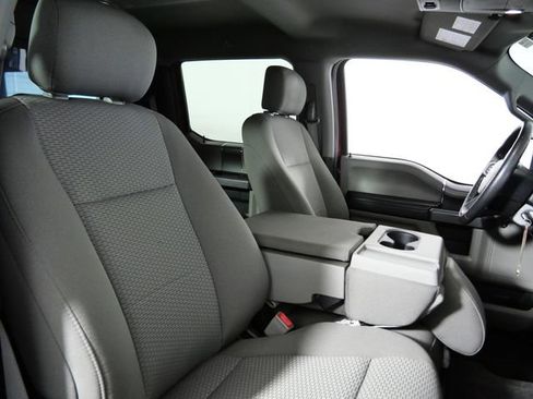 Used 2019 Ford F150 XLT w/ Equipment Group 302A Luxury AWD/4WD image 14