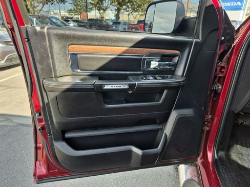 Used 2018 RAM 2500 Laramie w/ Sport Appearance Group AWD/4WD image 14