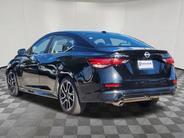 Used 2025 Nissan Sentra SR FWD image 8