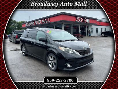 Used 2011 Toyota Sienna SE w/ Preferred Pkg