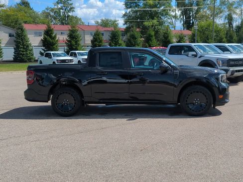New 2025 Ford Maverick Lobo image 9