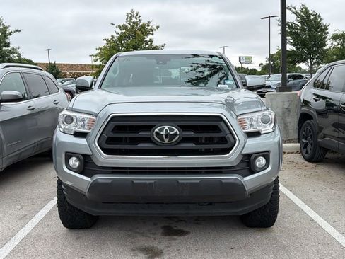Used 2023 Toyota Tacoma SR5 w/ Technology Package AWD/4WD image 2