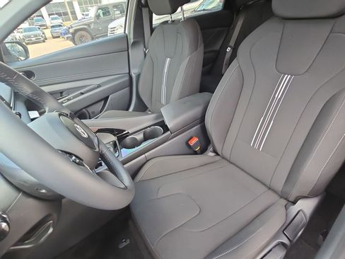 New 2026 Hyundai Elantra SEL Sport image 14