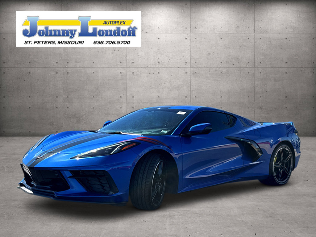 Used 2020 Chevrolet Corvette Stingray Preferred Cpe w/ 2LT Preferred Equipment Group RWD image 4
