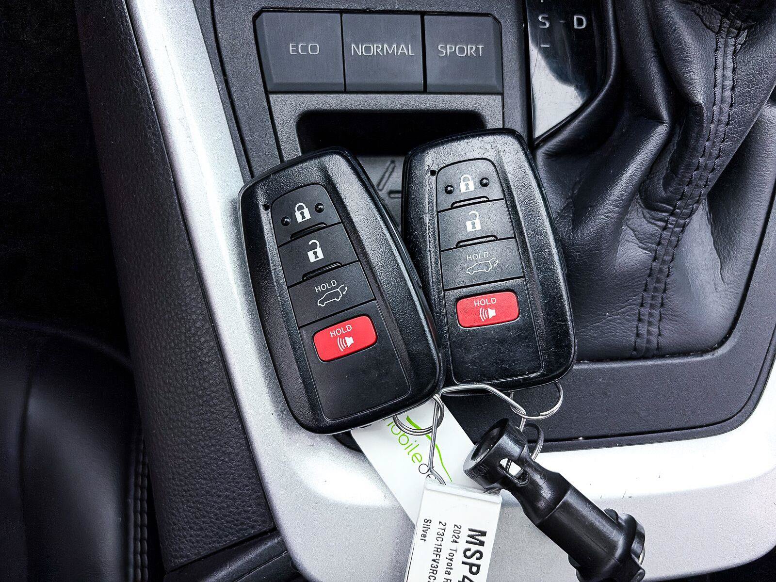 Used 2024 Toyota RAV4 XLE Premium w/ Weather Package FWD image 26