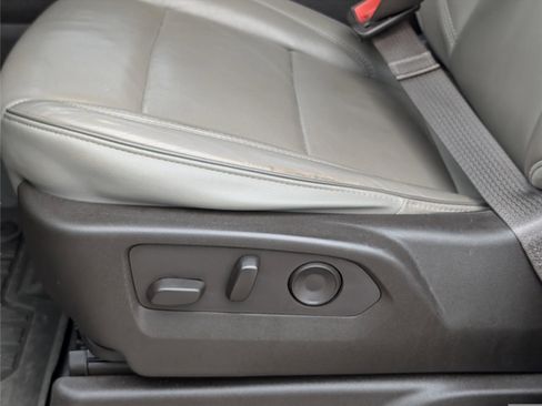 Used 2021 GMC Yukon SLT w/ SLT Luxury Plus Package image 12