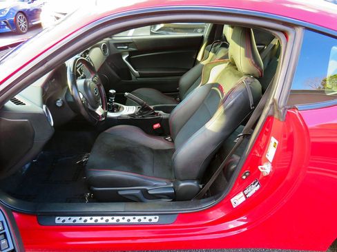 Used 2017 Subaru BRZ Limited w/ Performance Package image 11