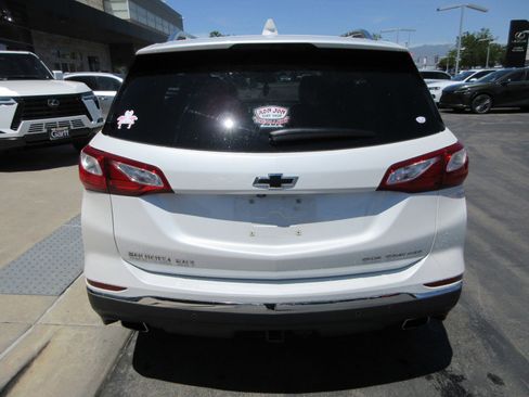 Used 2020 Chevrolet Equinox Premier AWD/4WD image 8