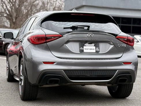 Used 2018 INFINITI QX30 Sport w/ Sport Leather Package image 3