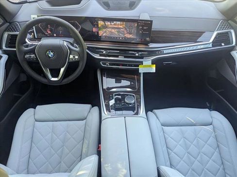Used 2026 BMW X5 xDrive40i w/ Climate Comfort Package image 16