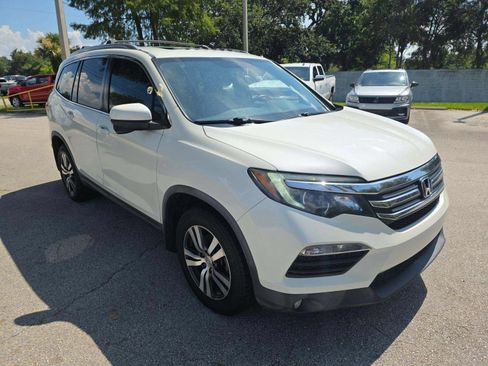 Used 2017 Honda Pilot EX-L image 3