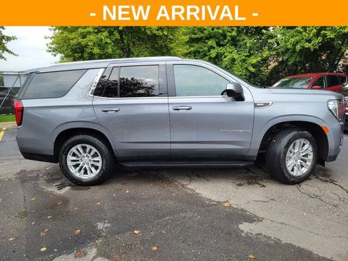 Used 2021 GMC Yukon SLE AWD/4WD image 2