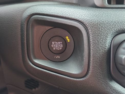Used 2024 Jeep Wrangler Sport AWD/4WD image 26