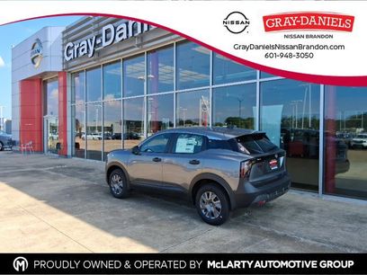New 2026 Nissan Kicks S