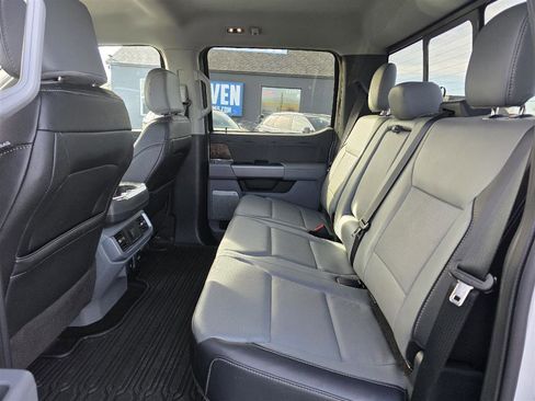 Used 2023 Ford F150 Lariat w/ Trailer Tow Package image 14