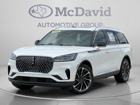 New 2025 Lincoln Aviator Reserve w/ Luxury Package RWD image 2