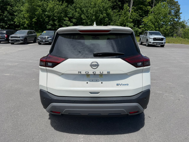 Used 2023 Nissan Rogue SV AWD/4WD image 4
