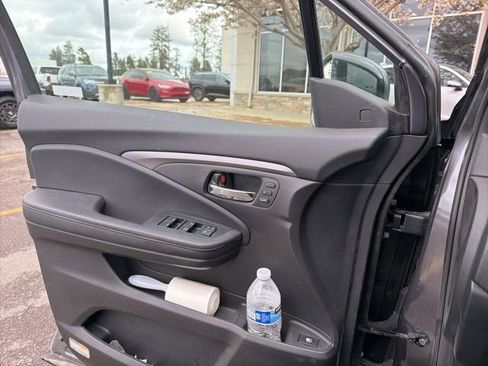 Used 2023 Honda Ridgeline RTL-E image 11