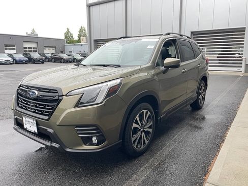 Used 2024 Subaru Forester Limited image 3