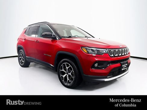 Used 2025 Jeep Compass Limited AWD/4WD image 1
