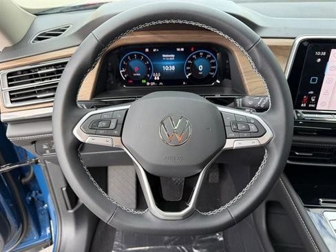 New 2026 Volkswagen Atlas SE image 22