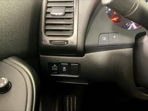 Used 2013 Nissan Altima 2.5 S FWD image 13