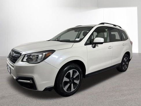 Used 2018 Subaru Forester 2.5i Premium w/ All-Weather Package image 24