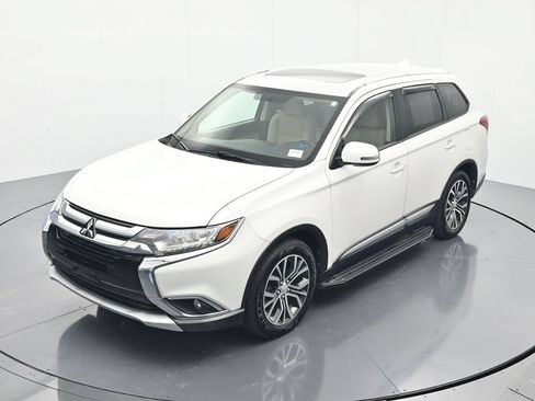 Used 2018 Mitsubishi Outlander SE FWD image 28