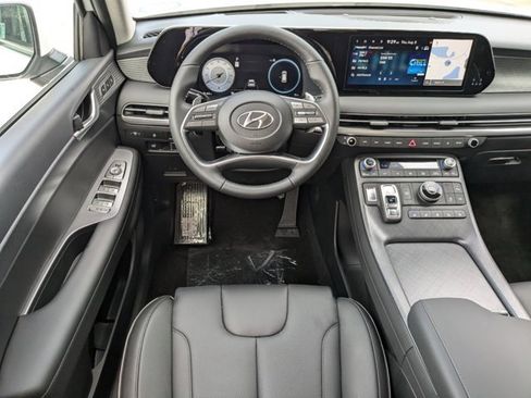 Used 2025 Hyundai Palisade Limited image 14