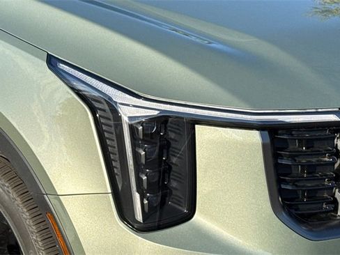 New 2025 Kia Sorento X-Line EX image 35