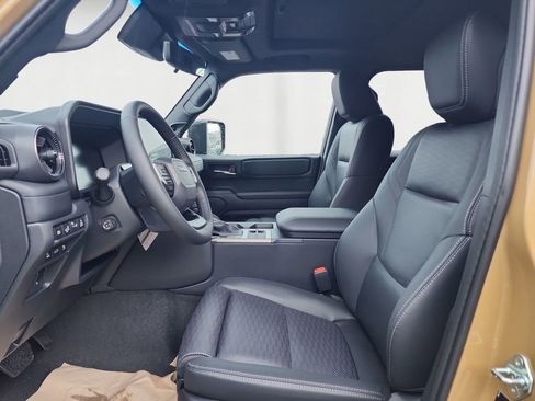 New 2026 Toyota Land Cruiser image 9