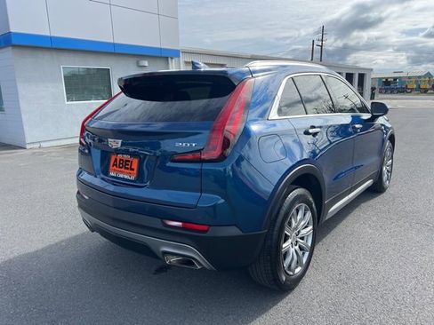 Used 2019 Cadillac XT4 Premium Luxury w/ Cold Weather Package image 6