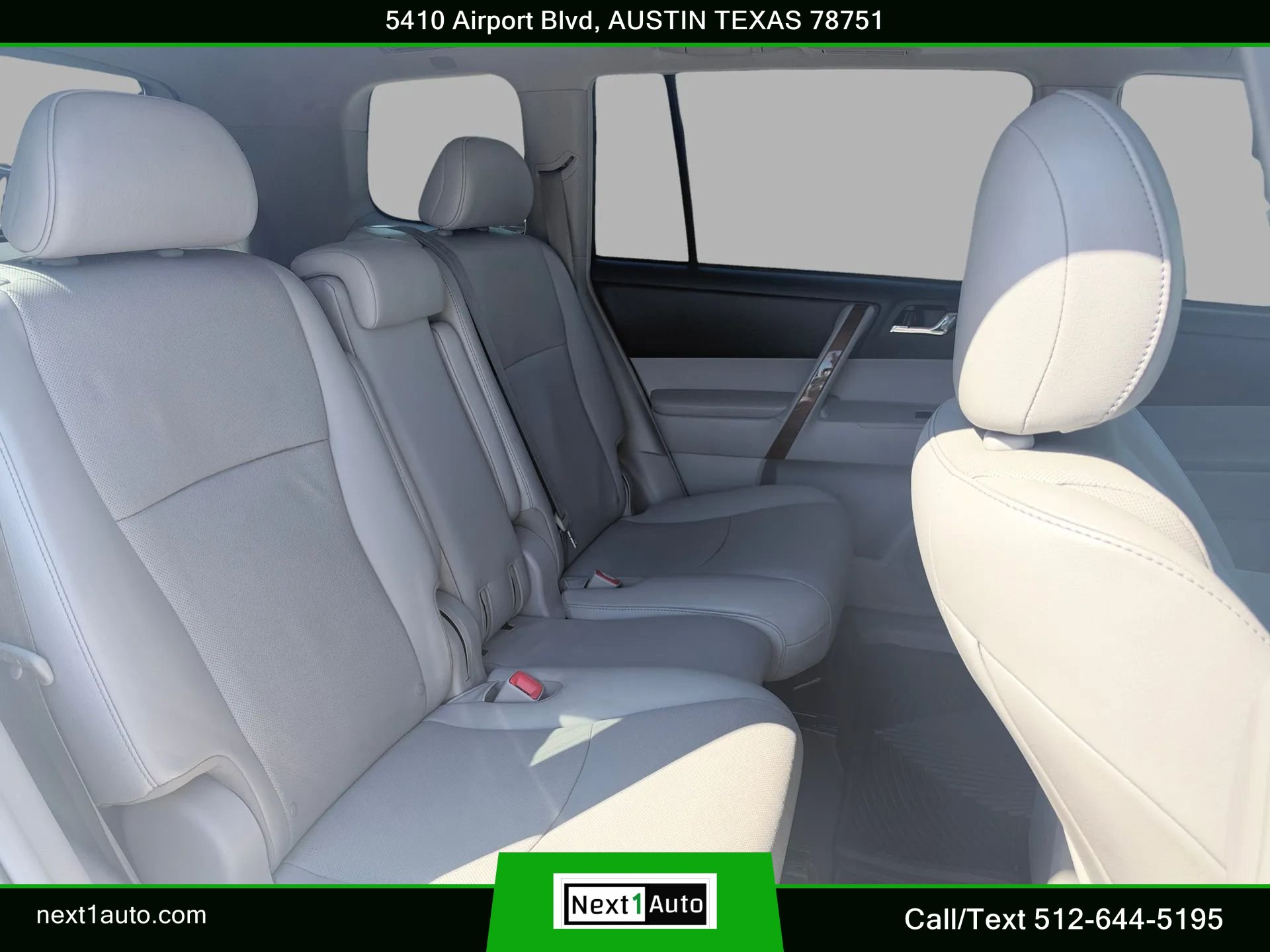Used 2012 Toyota Highlander Limited w/ Tow Pkg AWD/4WD image 34