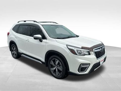 Used 2020 Subaru Forester Touring image 10